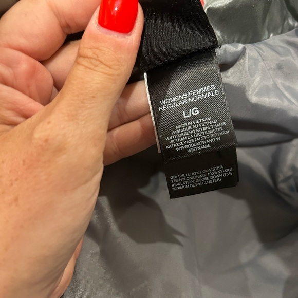 The North Face Silver Women's Jacket 550 - Picture 2 of 5